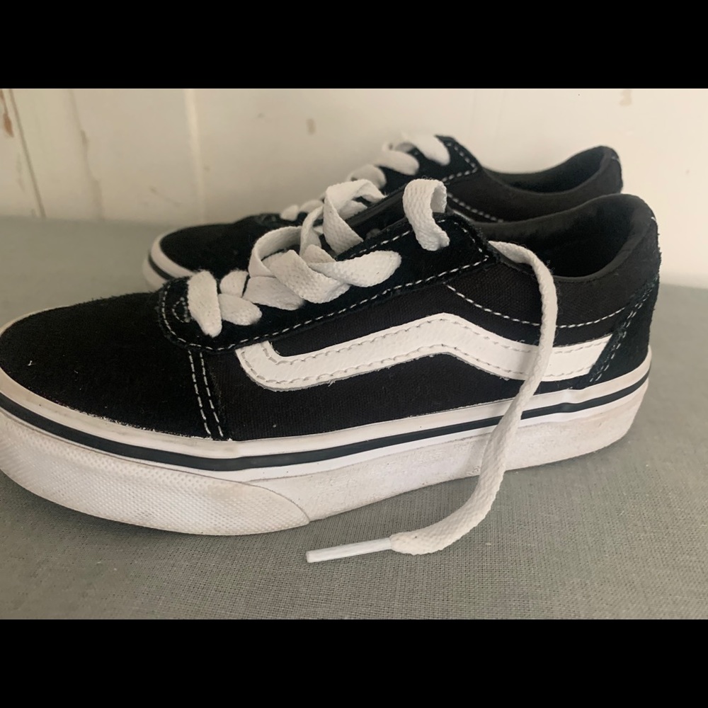 Kid’s Vans side 12! - Picture 3 of 4